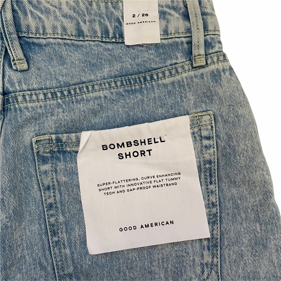 Good American Bombshell Long Fray Shorts Blue 687 - Picture 2 of 6